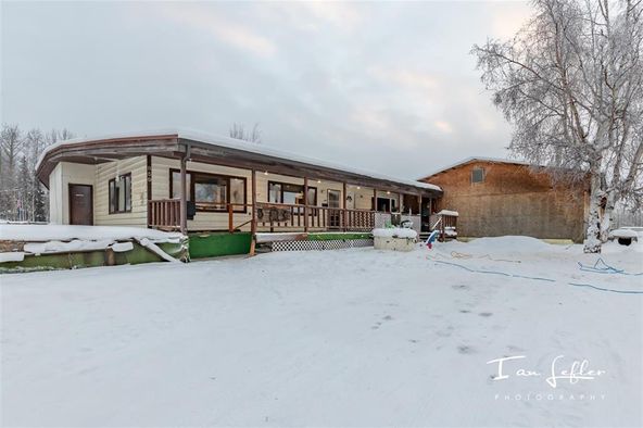 859 Lakloey Dr, North Pole, AK 99705